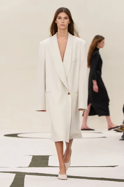 Look 6